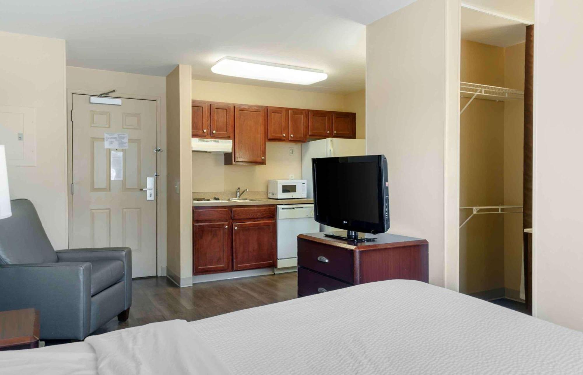 Extended Stay America Suites - Indianapolis - Northwest - I-465 Eksteriør billede